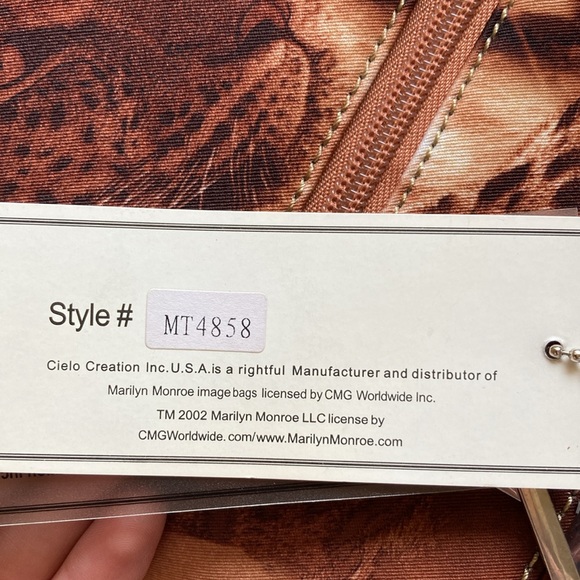 Marilyn Monroe purse - Picture 6 of 6